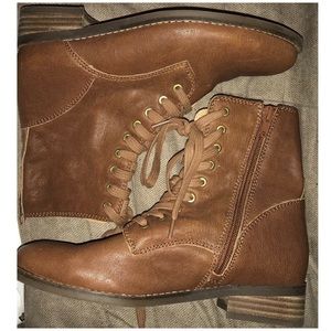 WOMENS LUCKY BRAND HESTAWN MOTO BOOTIE SIZE 6
